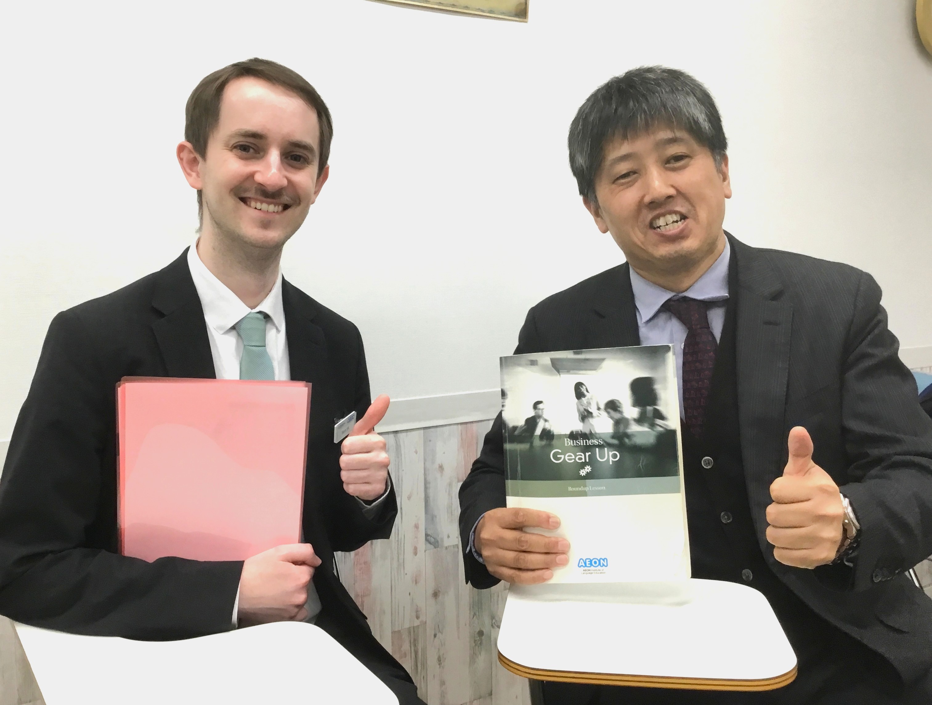 イーオン三宮校は、豊富な知識でレッスン大盛り上がり