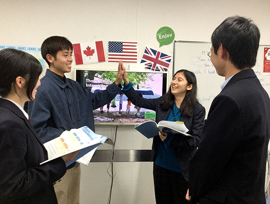 イーオン高知校なら、受験・資格・留学に対応できる英語力を身につけられます。