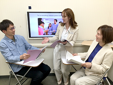 イーオン諏訪ステーションパーク校は、初心者～上級者まで幅広いレッスンをご用意！