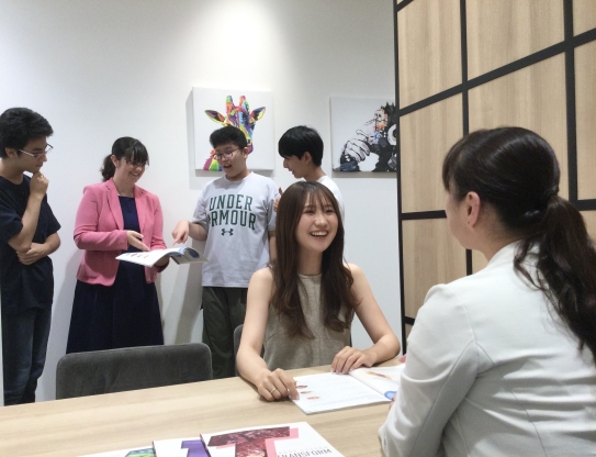 イーオン大分校には様々な目標を持った「英語仲間」がいます。