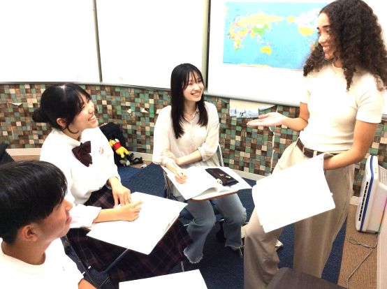 イーオン茨木校は高校生や大学生の方が多いです。