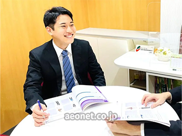 イーオン高田馬場校のスタッフが、生徒様の学びを全力でサポートします。