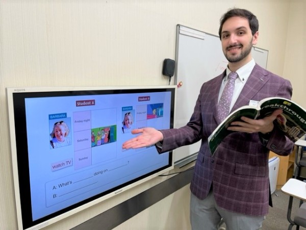 イーオン町田校は、お昼間のコースも大人気です。