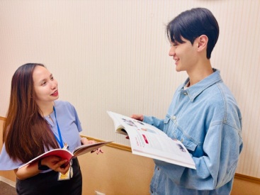 イーオン聖蹟桜ヶ丘校は、レベル別×月謝制で始めやすい。質の高い対面レッスンで上達を実感できます。