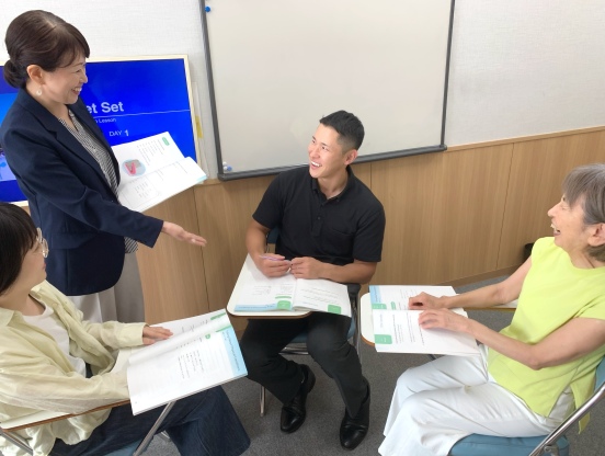 イーオン立川校　日本人講師　教師　レッスン