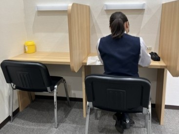 イーオンマリエ富山校では、学習ブースを営業時間中は制限なく使えます。