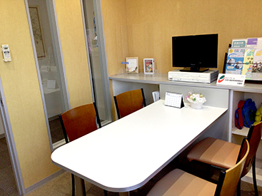 イーオン山口校は、お仕事・学校帰りに通学される方が多いです。